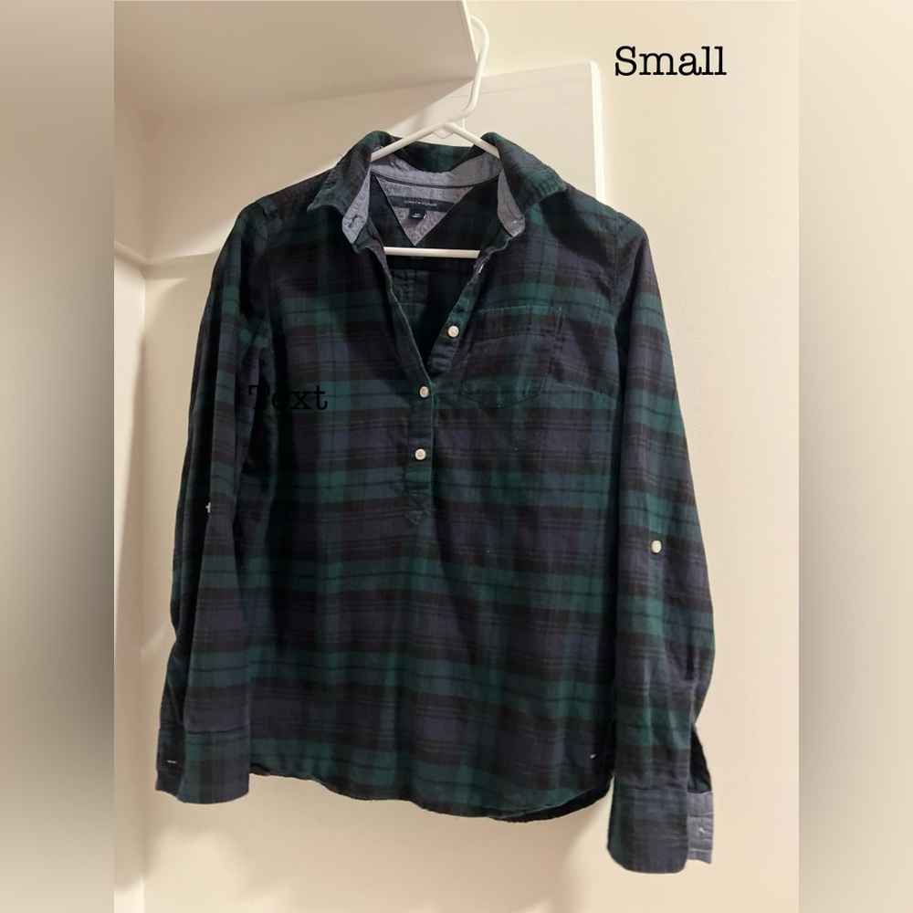 Tommy Hilfiger plaid top